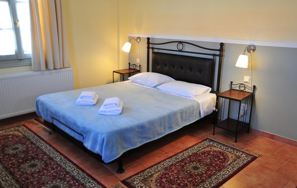 Platanos In The Castle Hotel Ioannina Exterior foto